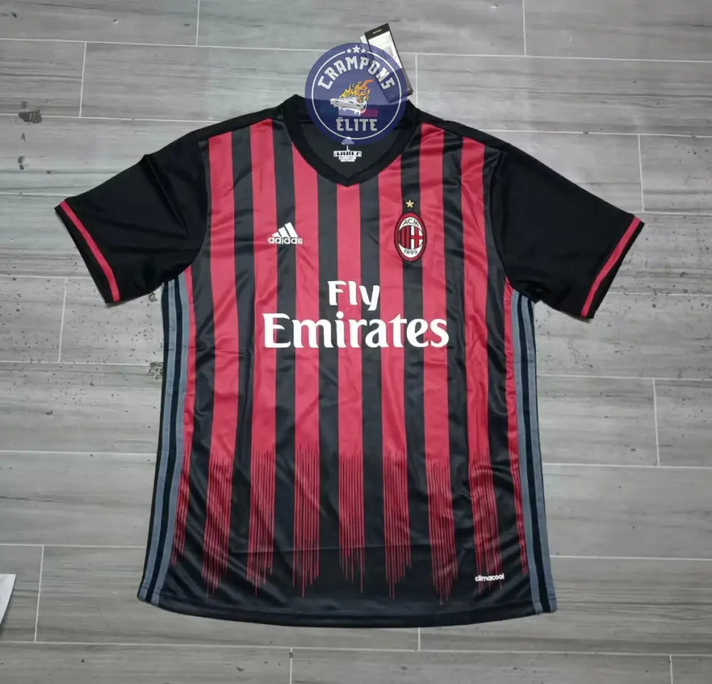Image of AC Milan 2016/17 Domicile