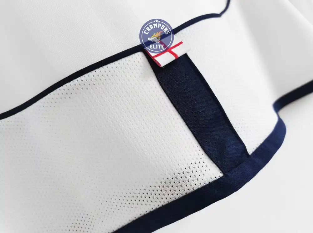 Image of Angleterre 2002 Domicile