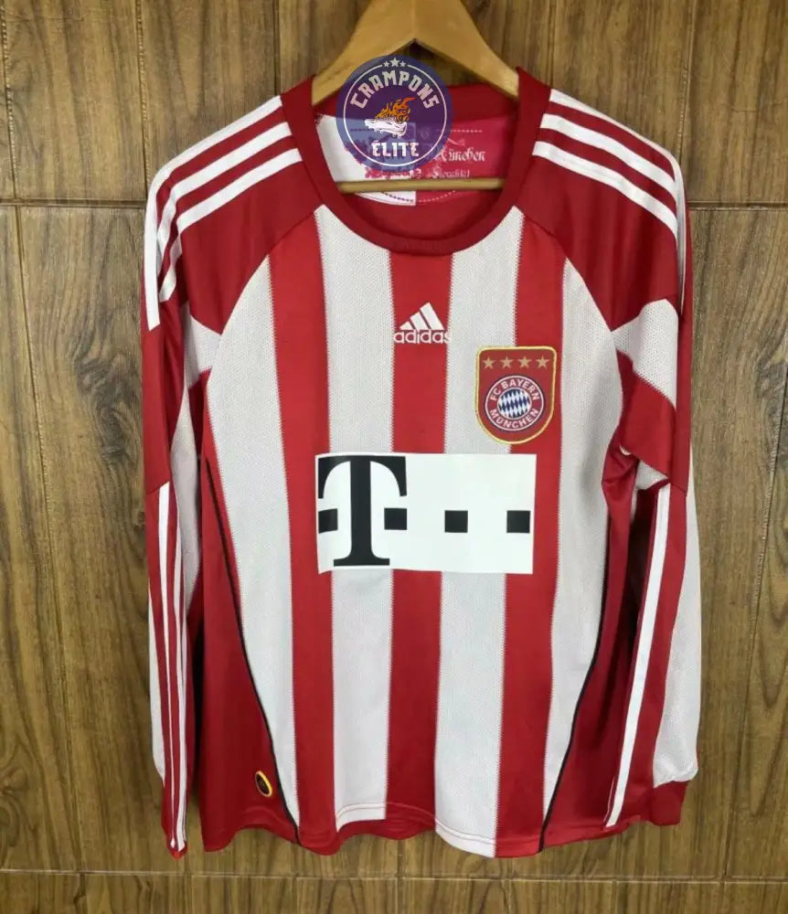 FC Bayern 2010/11 Domicile à manches longues