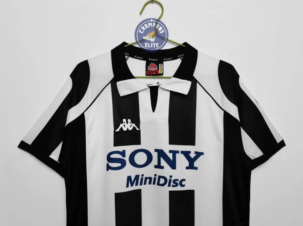 Image of Juventus 1997/98 Domicile