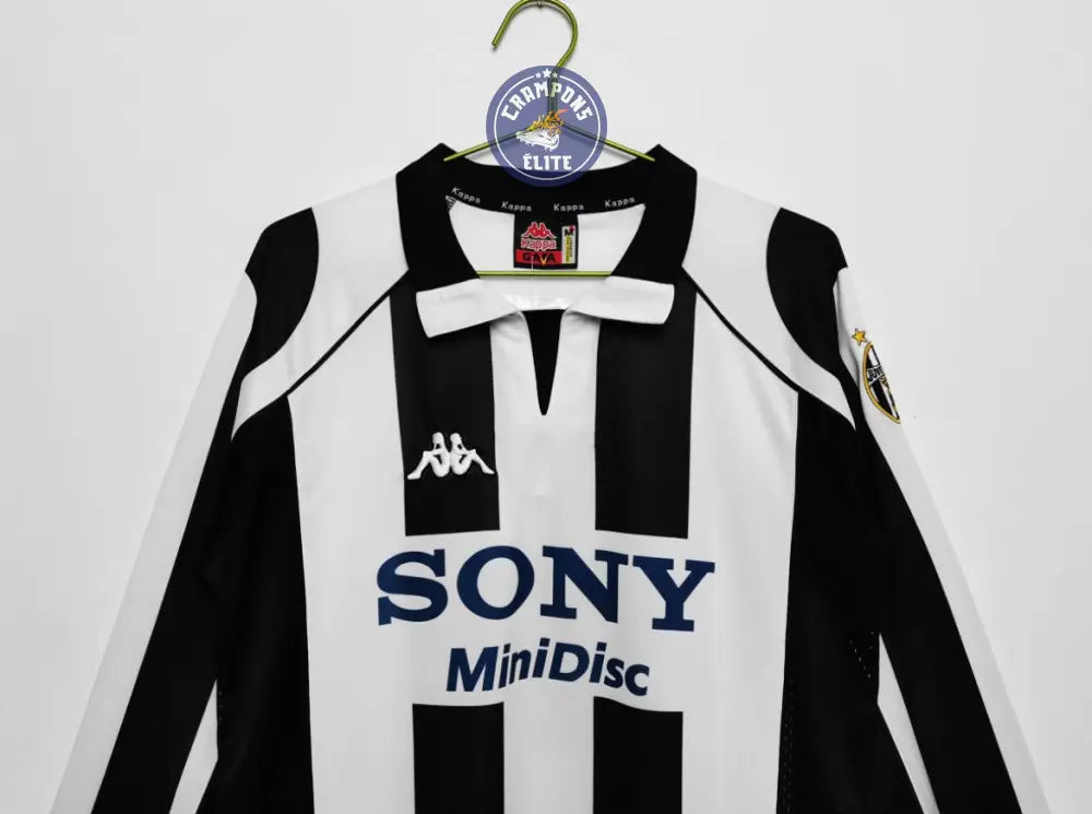Image of Juventus 1997/98 Domicile à manches longues