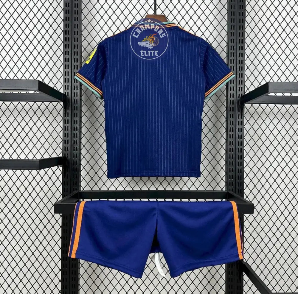 Image of Kits Enfants Newcastle 2025/26 Third