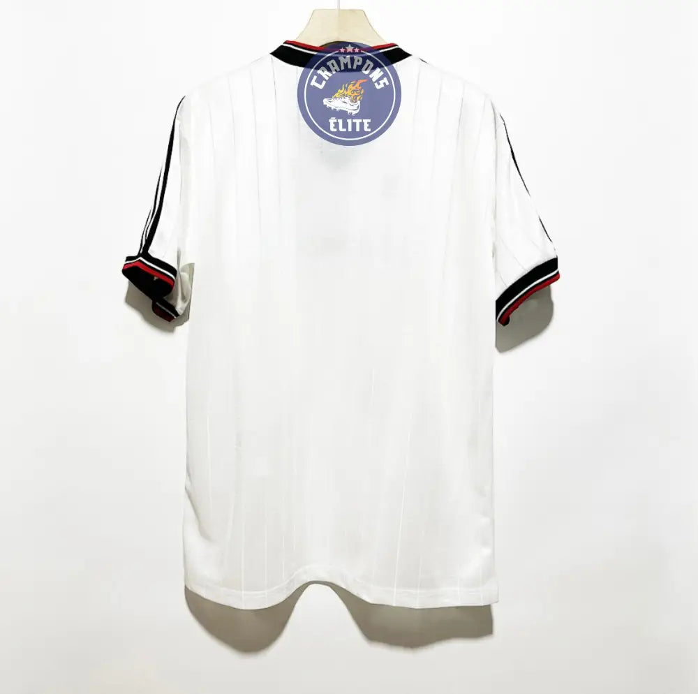 Image of Manchester United 1982/83 Extérieur