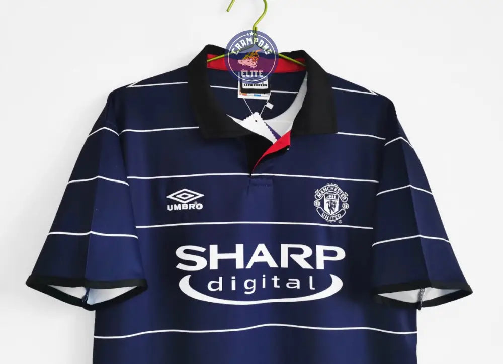 Manchester United 1999/00 Extérieur