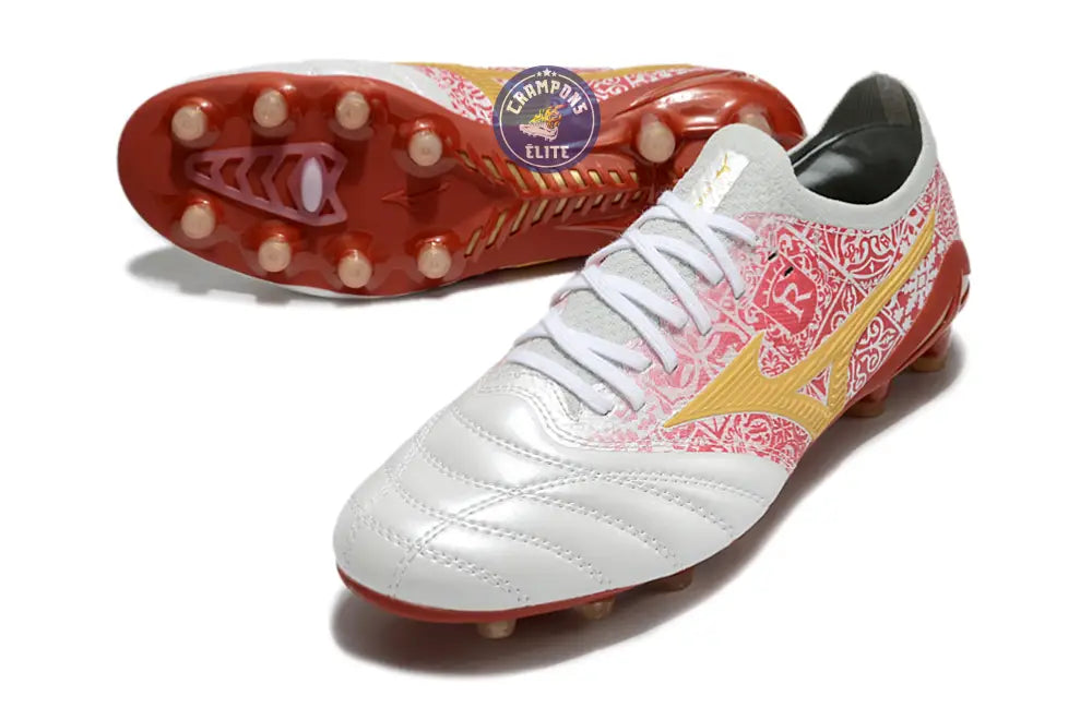 Image of Morelia Neo 4 Beta FG/AG Sergio Ramos 4 Vol. lll - Blanc/Doré/Rouge ÉDITION LIMITÉE
