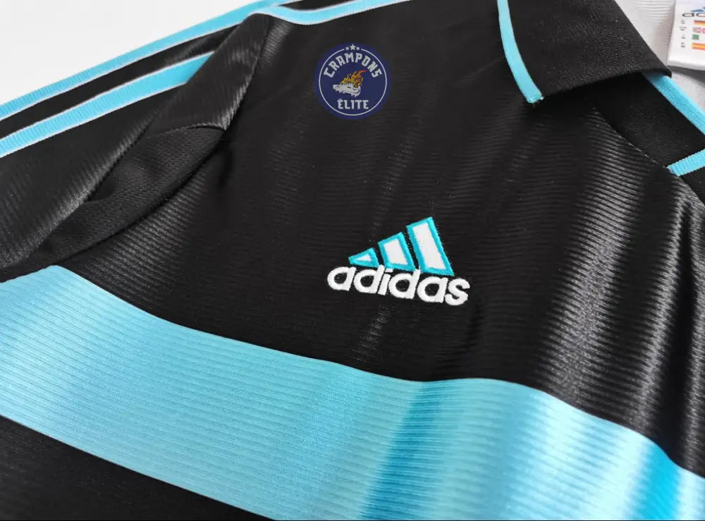 Image of OM 1999/00 Extérieur