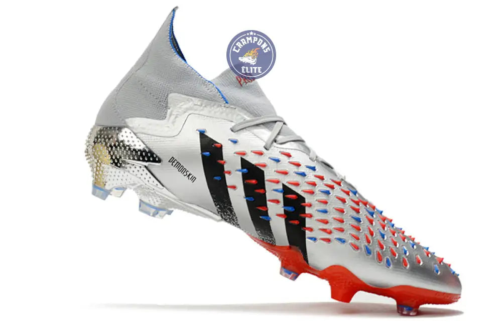 Predator Freak.1 FG Showpiece - Argenté/Noir/Rouge