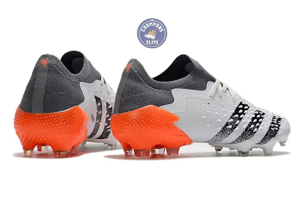 Predator Freak Basse Lacets FG - Blanc/Noir/Orange