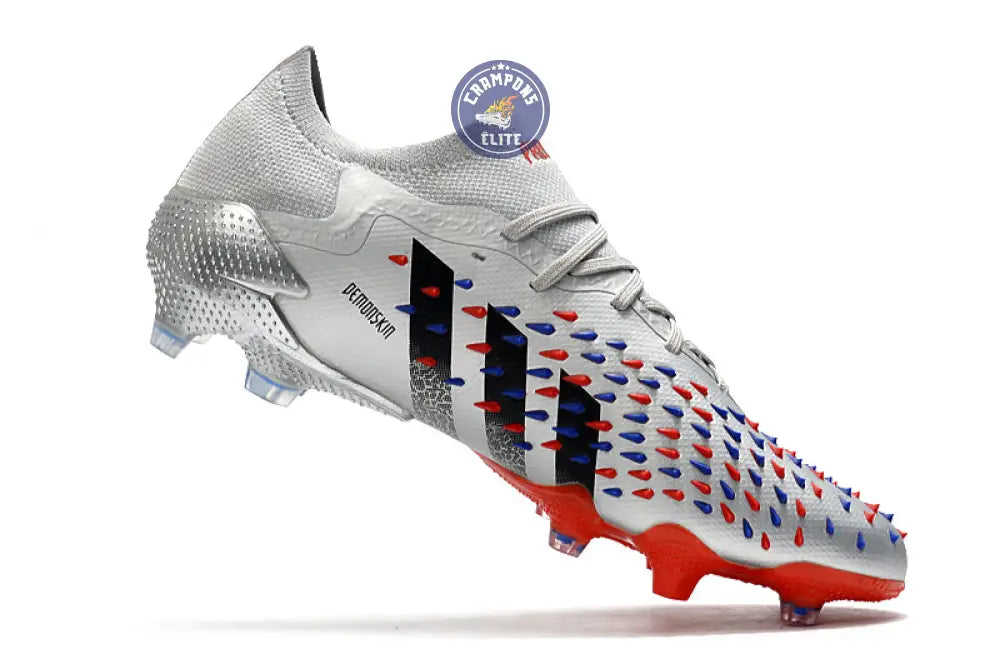 Image of Predator Freak Basse Lacets FG Showpiece - Argenté/Noir/Rouge