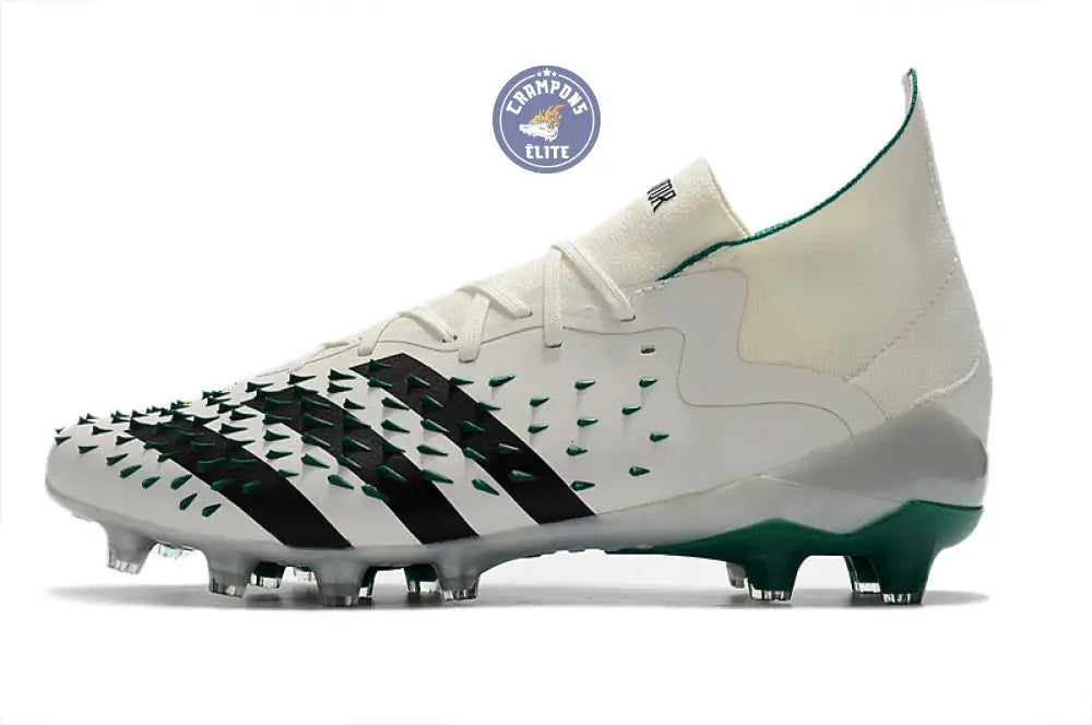 Image of Predator Freak Lacts FG Equipment - Blanc/Noir/Vert ÉDITION LIMITÉE (Copie)