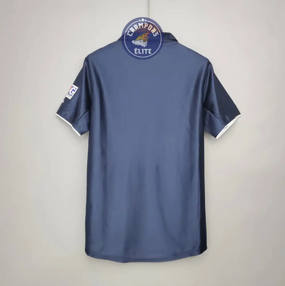 PSG 2001/02 Domicile