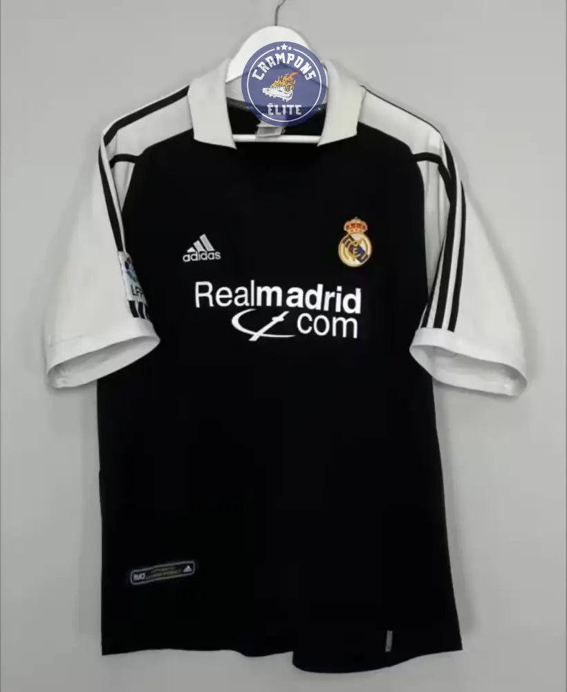 Real Madrid 2001/02 Extérieur