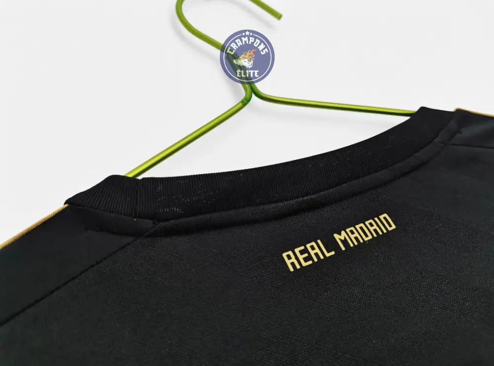 Real Madrid 2011/12 Extérieur