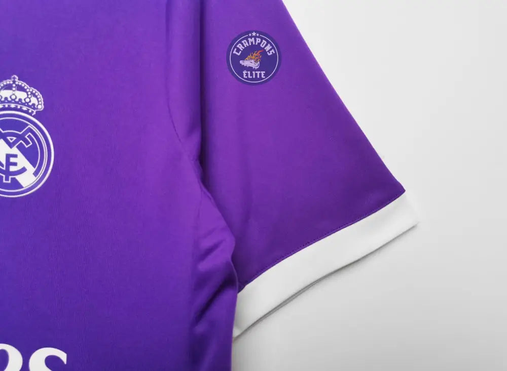 Image of Real Madrid 2016/17 Extérieur