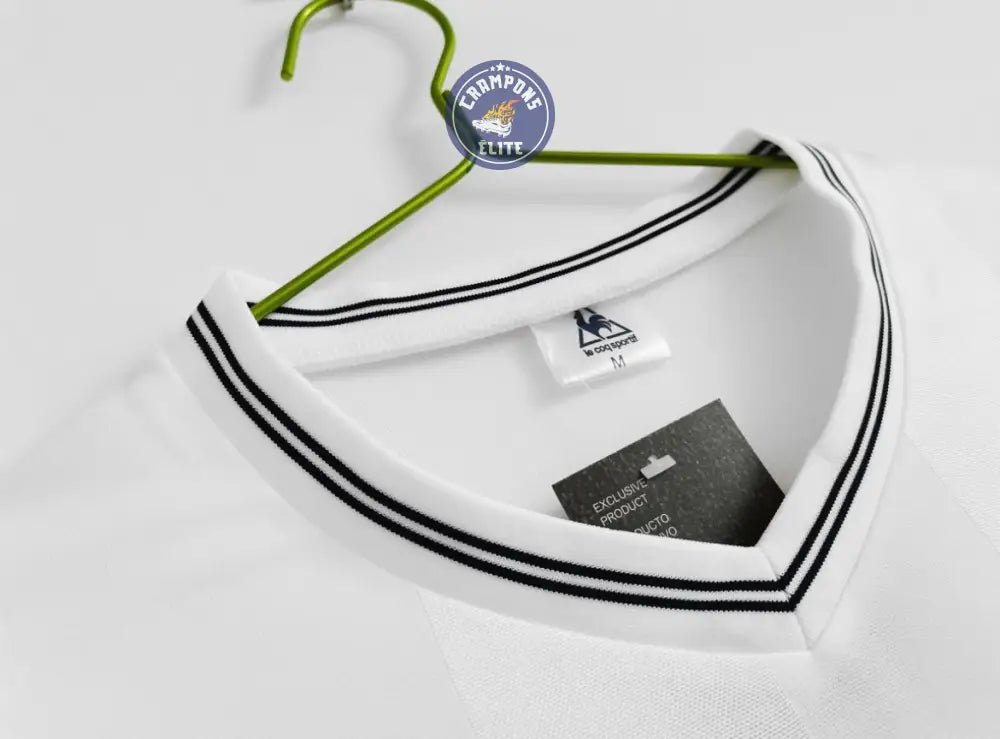 Image of Tottenham 1983/84 Domicile